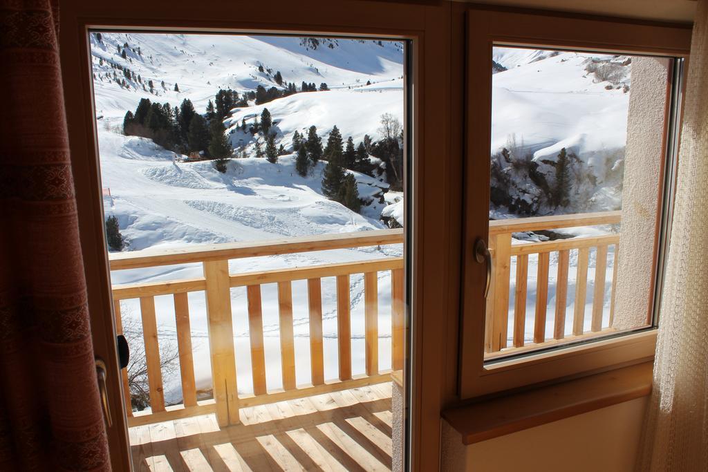 Haus Soldanella Apartment Фент Стая снимка
