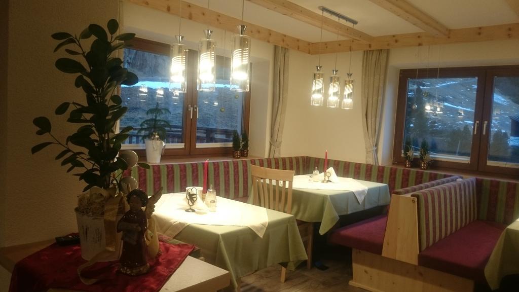Haus Soldanella Apartment Фент Екстериор снимка