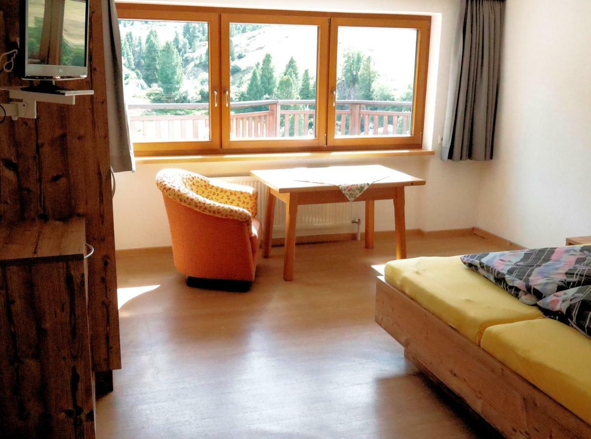 Haus Soldanella Apartment Фент Екстериор снимка
